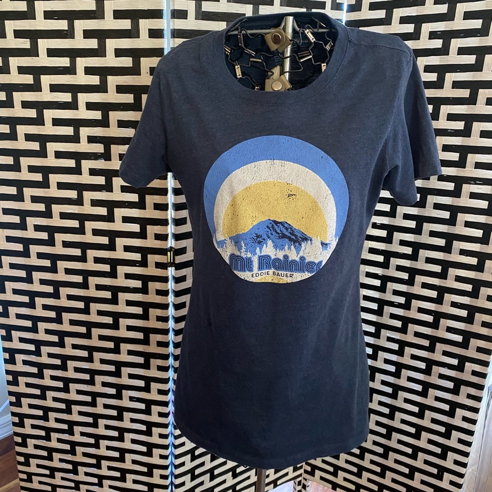 Eddie Bauer Mt Rainier tee